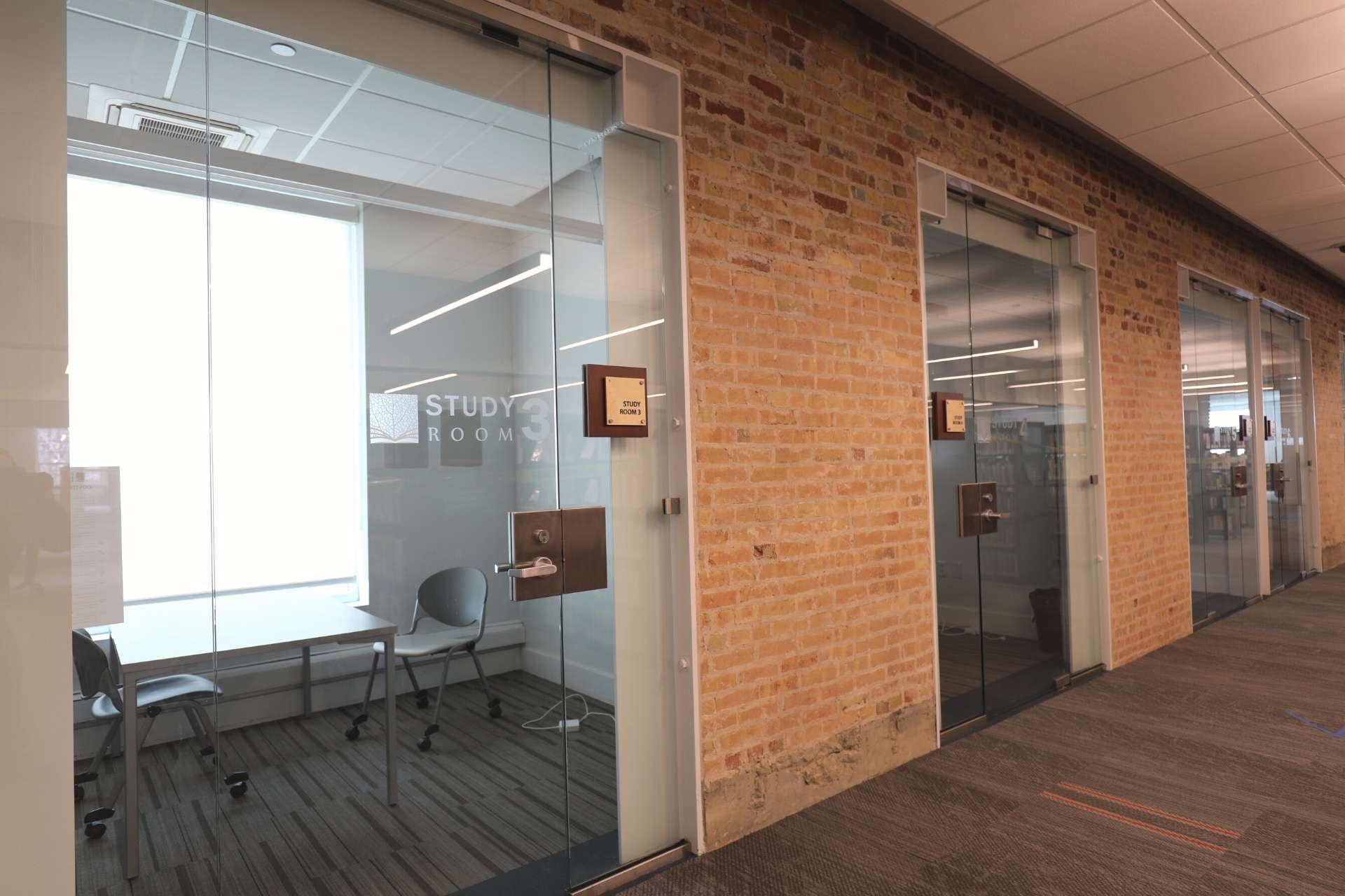 12 Library Study Rooms Tips To Boost Productivity