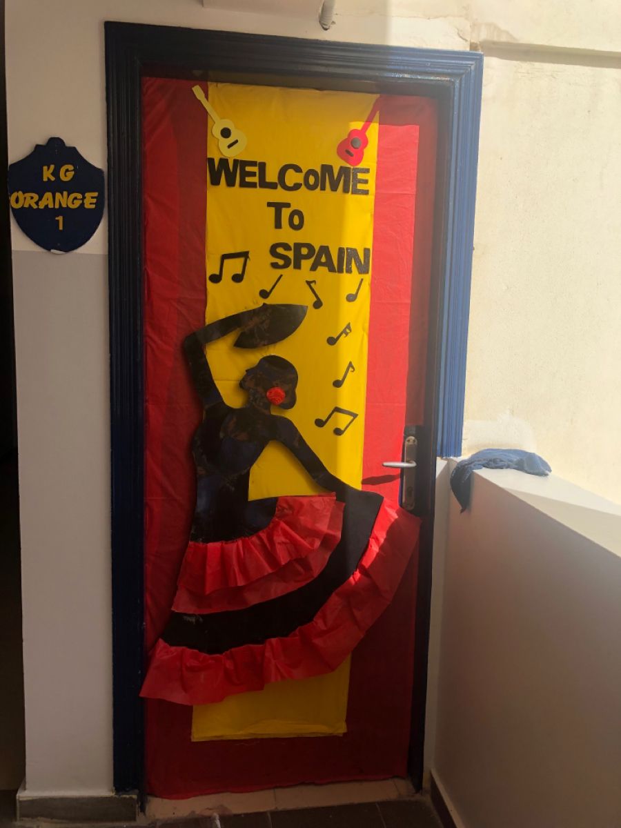 Close The Door In Spanish